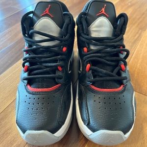 Nike Air Jordan Max Point Lane Youth Basketball Shoes DA8032-010 Black Red Sz 7Y